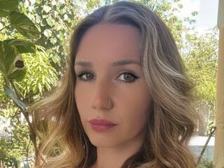 AnaAlvarez's European live cam models Profile Image