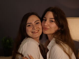 CweneAndLucetta's HD live cams Profile Image